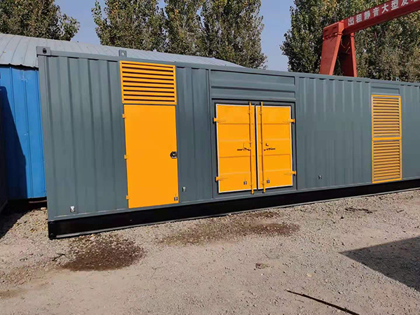 广饶300kw 柴油发电机组用多大的空气开关？